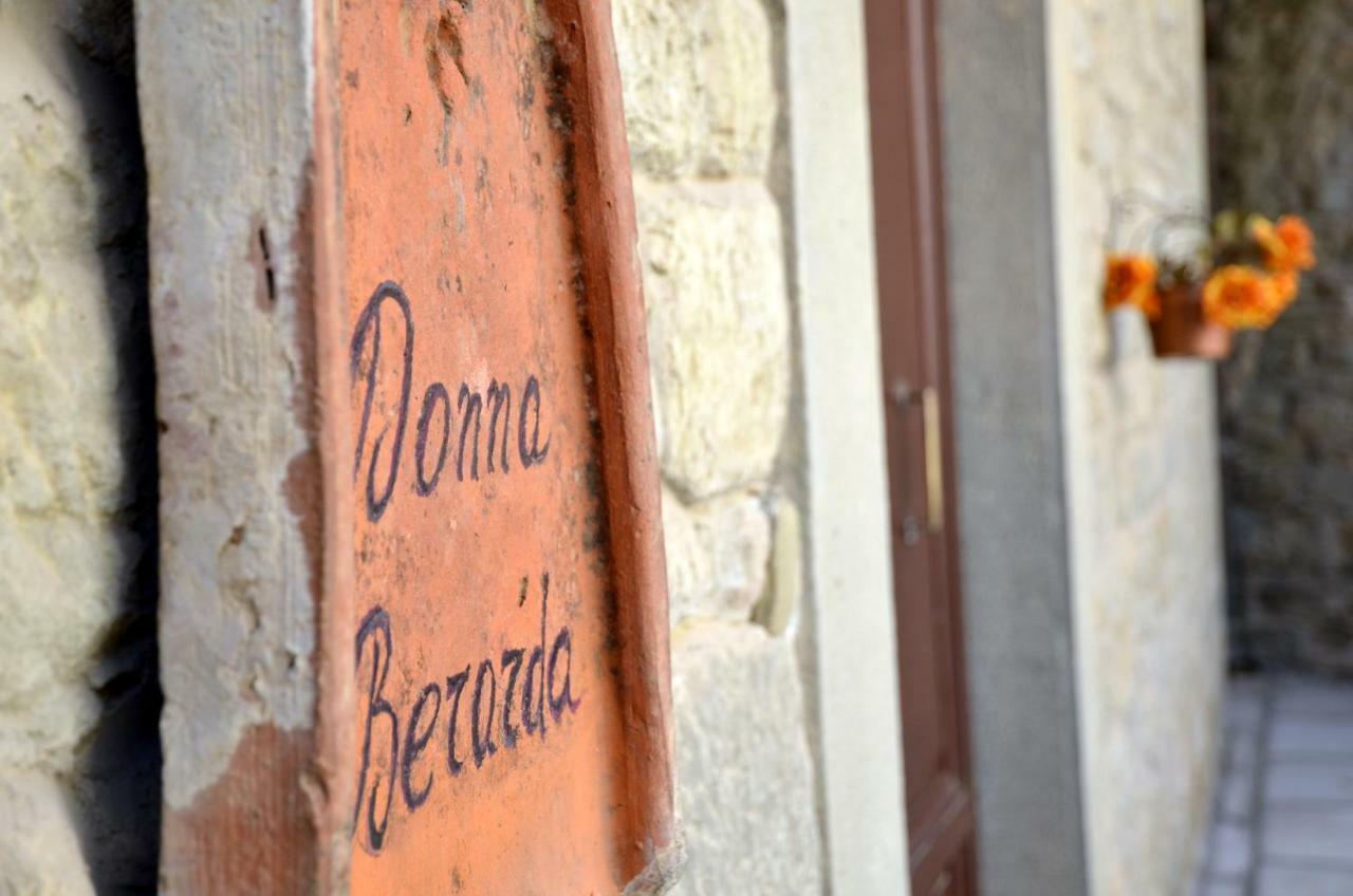 Donnaberarda Lägenhet Cortona Exteriör bild